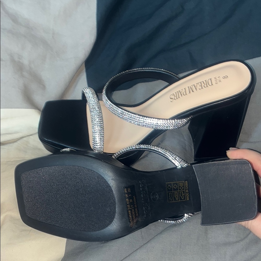 Never Worn: Dream Pairs Black and Silver Heels with Embellished Strap